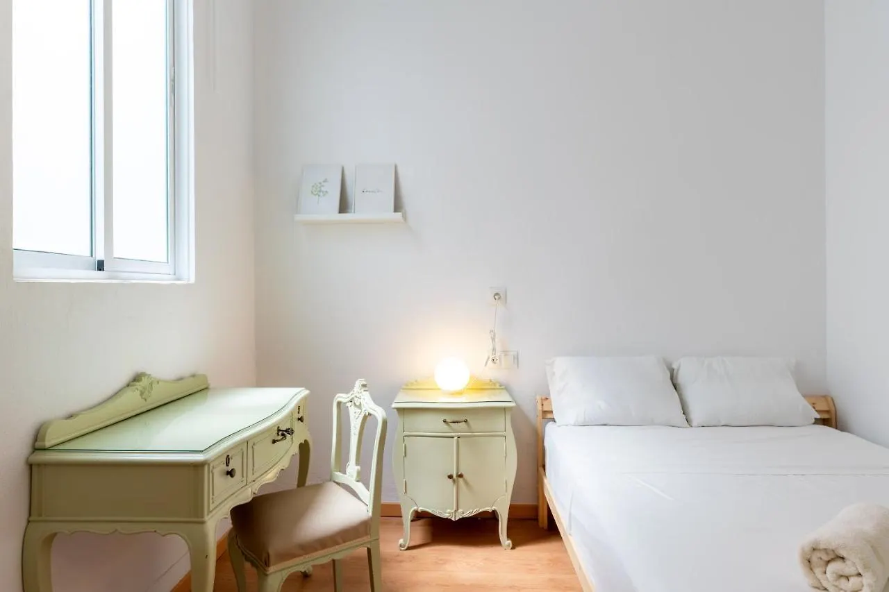 Aoa Conde De Ibarra Apartment Seville