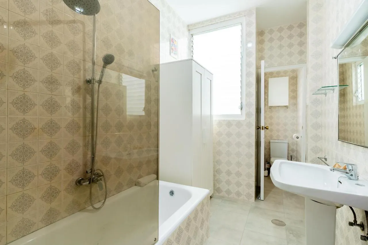Aoa Conde De Ibarra Apartment Seville 0*,  Spain